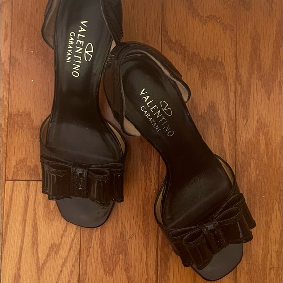 Valentino d'Orsay black Leather Bow Pump - Picture 4 of 6